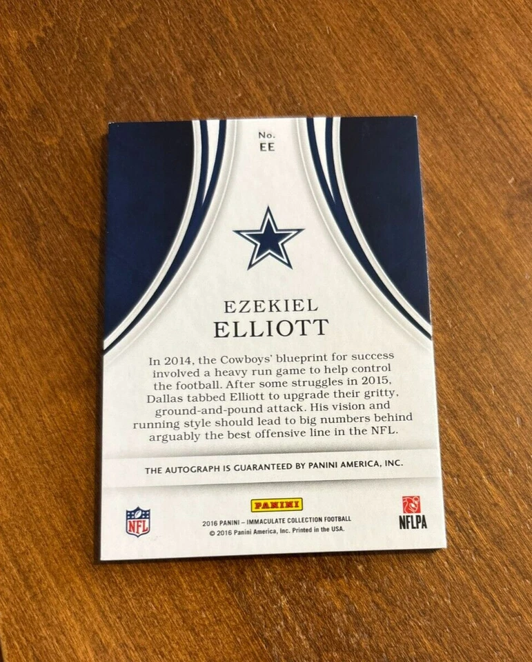 Ezekiel Elliott 2016 Immaculate Eye Black Rookie Auto EE Buckeyes Cowboys /25 RC - Image 2 of 2