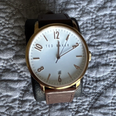Ted Baker Quartz Analog Dress Watch White Dial Gold Case Brown Leather Date