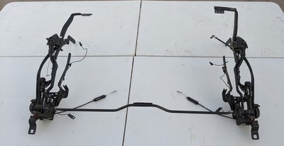 (Kappa)Pontiac Solstice Convertible Top Folding Frame(Missing Cable)