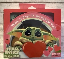 Star Wars The Mandalorian Grogu 3-pair Women  s Crew Socks Valentine's Day Box