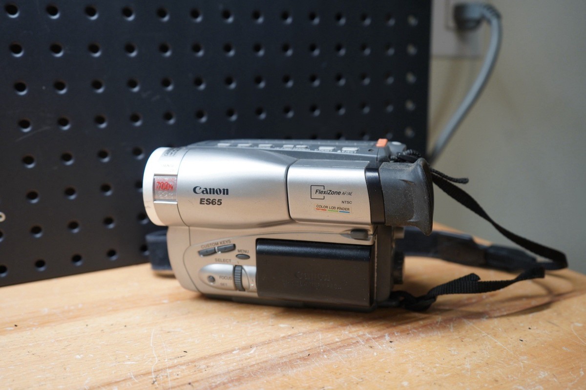 美品　Canon VideoHi8 Movieboy J20 ③ KONICA GENBA ZOOM (1990.-) CANON AUTOBOY 3 (1990.-) CANON