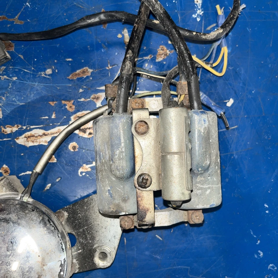 Conjunto de bobina de encendido 30500-312-007 1970-1973 OEM Honda CB350 CL350 Foto 2 de 3