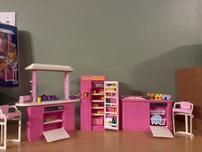 Barbie Kitchen Playset 7472 with Appliances and Accessories 1992
