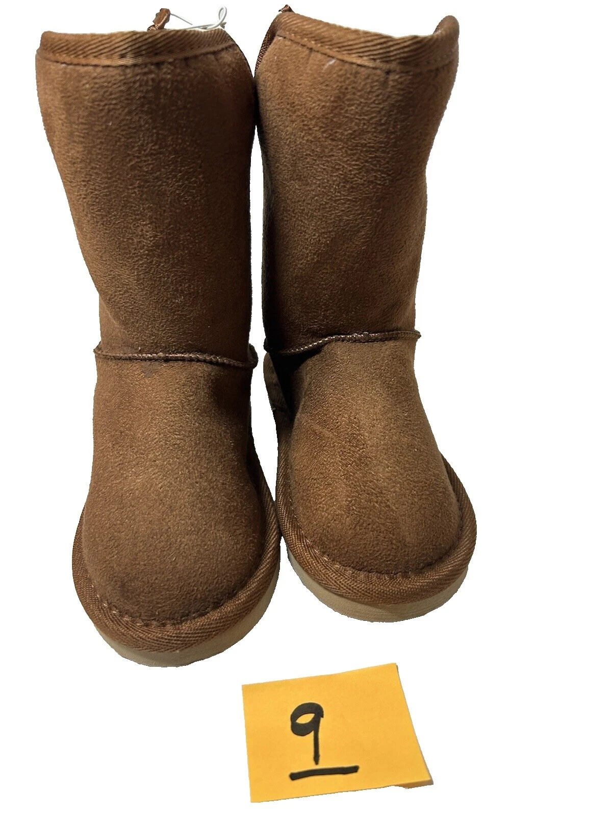 Botas de Bebé Old Navy 8 Zapato de EE. UU.