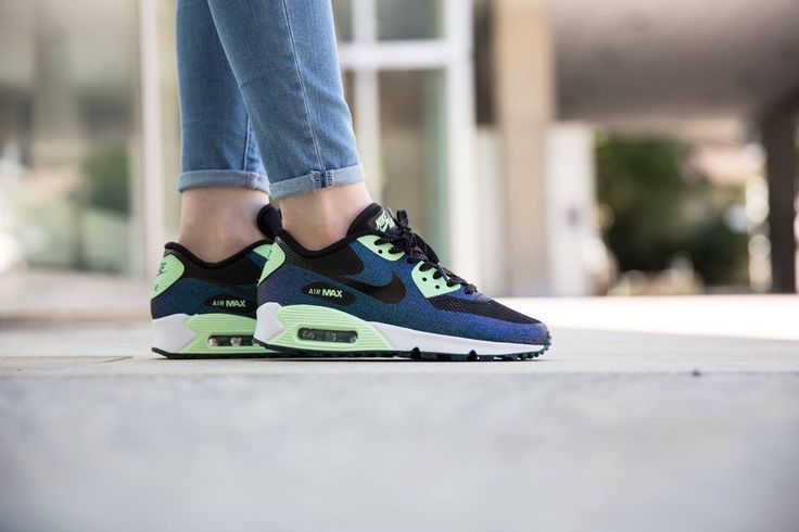 Nike Air Max 90 HYP WC QS Wmn Sz 7.5 WORLD CUP VAPOR GREEN