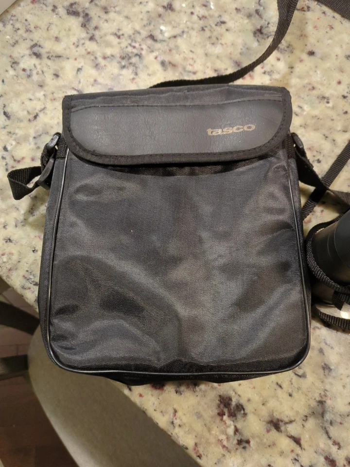 Binoculares Tasco 7x50mm 345FT/1000YTDS 112m/1000m con estuche Foto 3 de 3