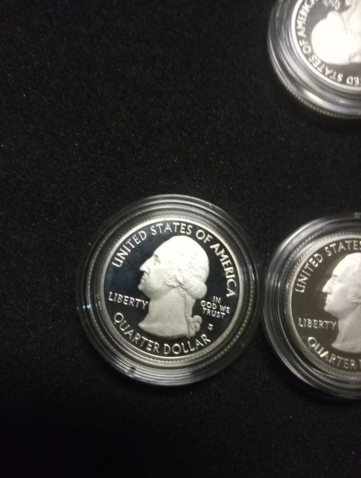 40 moedas de 25 centavos em cápsulas à prova de prata 2017, Fredrick Douglas, Washington DC - Imagem 3 de 4