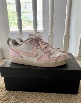 Pink And White Nike Dunk Court Borough Low Size 5.5Y / Women's 7