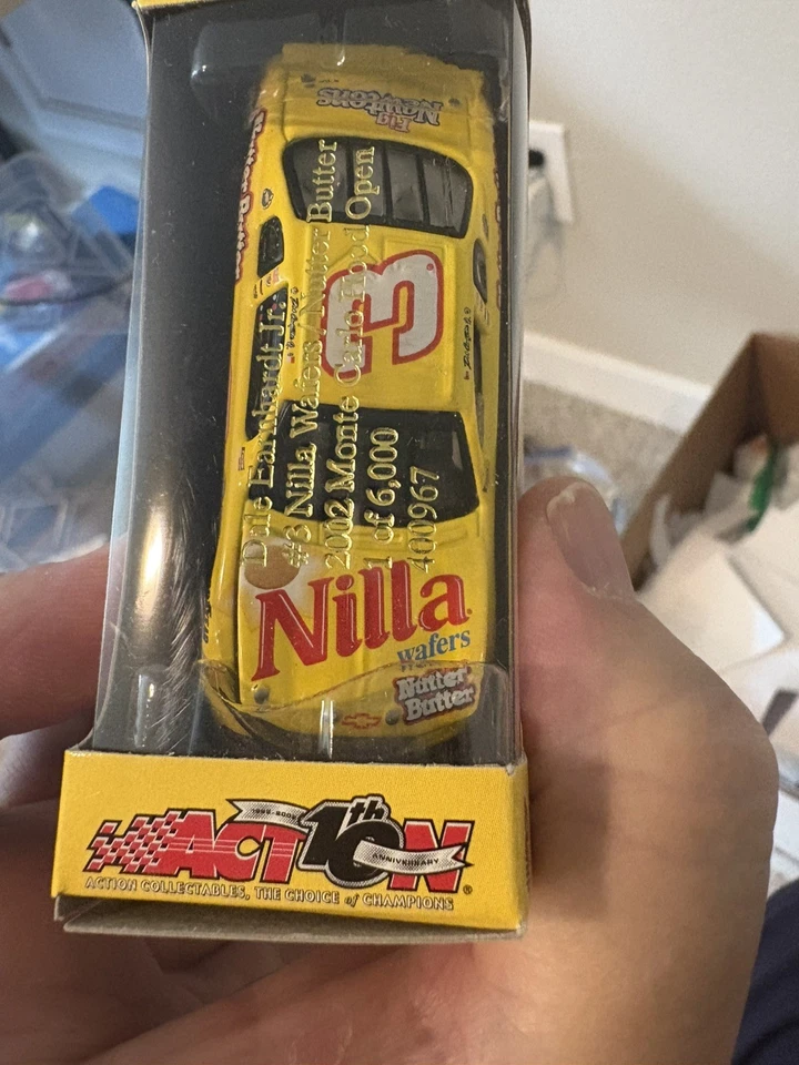 RCCA Nascar 2002 Nilla Wafers Dale Earnhardt Jr #3 1/64 Diecast Car LE 1/6000 - Image 4 of 4