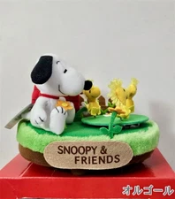 Rare Sankyo Snoopy & Woodstock Plush Music Box from Japan