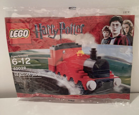 LEGO Harry Potter: Mini Hogwarts Express (40028) Complete With Booklet