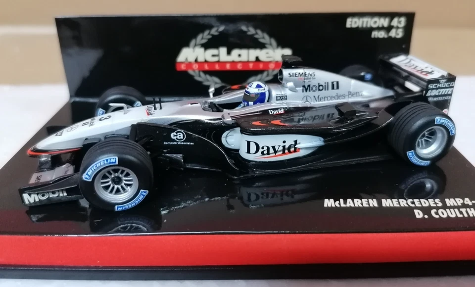 Modellino Minichamps McLaren MP4-17 D. Coulthard 1:43 - Immagine 2 di 4
