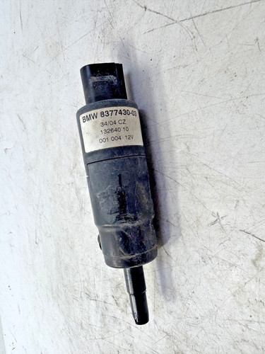 BMW E87 E90 E91 E60 E61 E63 X1 F20 Waschpumpe Scheinwerferwaschanlage 8377430