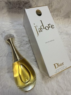Dior J'adore Eau de Parfum Spray, Regular Size 3.4 fl oz / 100 ml