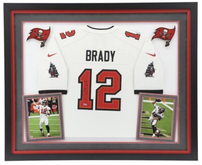 Tom Brady FANATICS Autographed Buccaneers Nike White Game Jersey