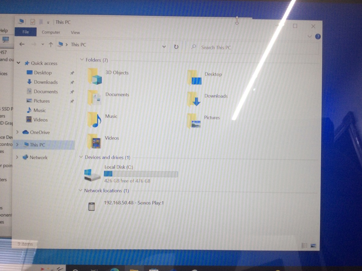Asus ZenBook 3 UX490U 14 Asus ZenBook 3 UX490U 14