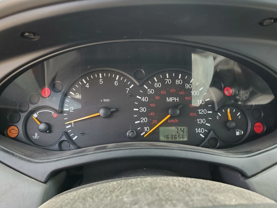 01 2002 Ford Focus conjunto de bomba de combustible (sin barras de apoyo) hasta 12/05/012,0 Foto 3 de 3