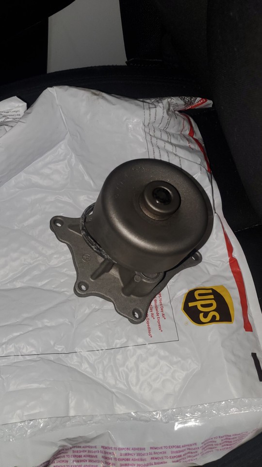 Dodge Viper Water Pump Mopar fits 20032006 Dodge Viper 8.3LV10 NEWLY