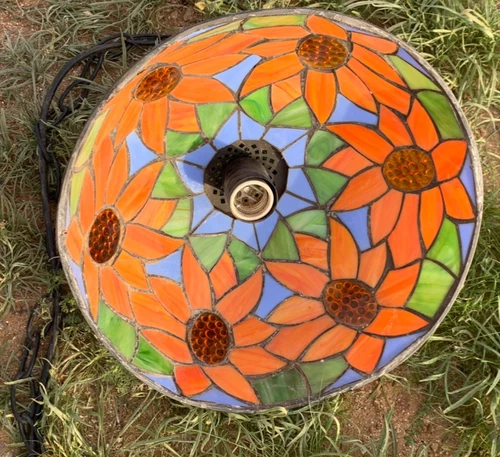 Tiffany style VTG Handmade Stained Glass Lamp Sunflower Shade Light 11.5”across