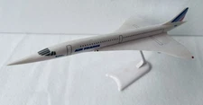 1/250 Air France Concord Plastic Aircraft Model With Stand, VGC