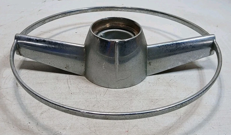 1954 Nash Statesman anel de buzina de volante P/N 3134655 - Imagem 4 de 4