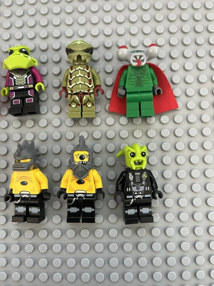 Lote de minifiguras LEGO Space Police, Galaxy Squad, Alien Conquest - Frete grátis! - Imagem 3 de 4
