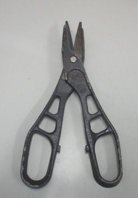 Malco  12 In. Vinyl Cutting Tin Straight Combination Snips