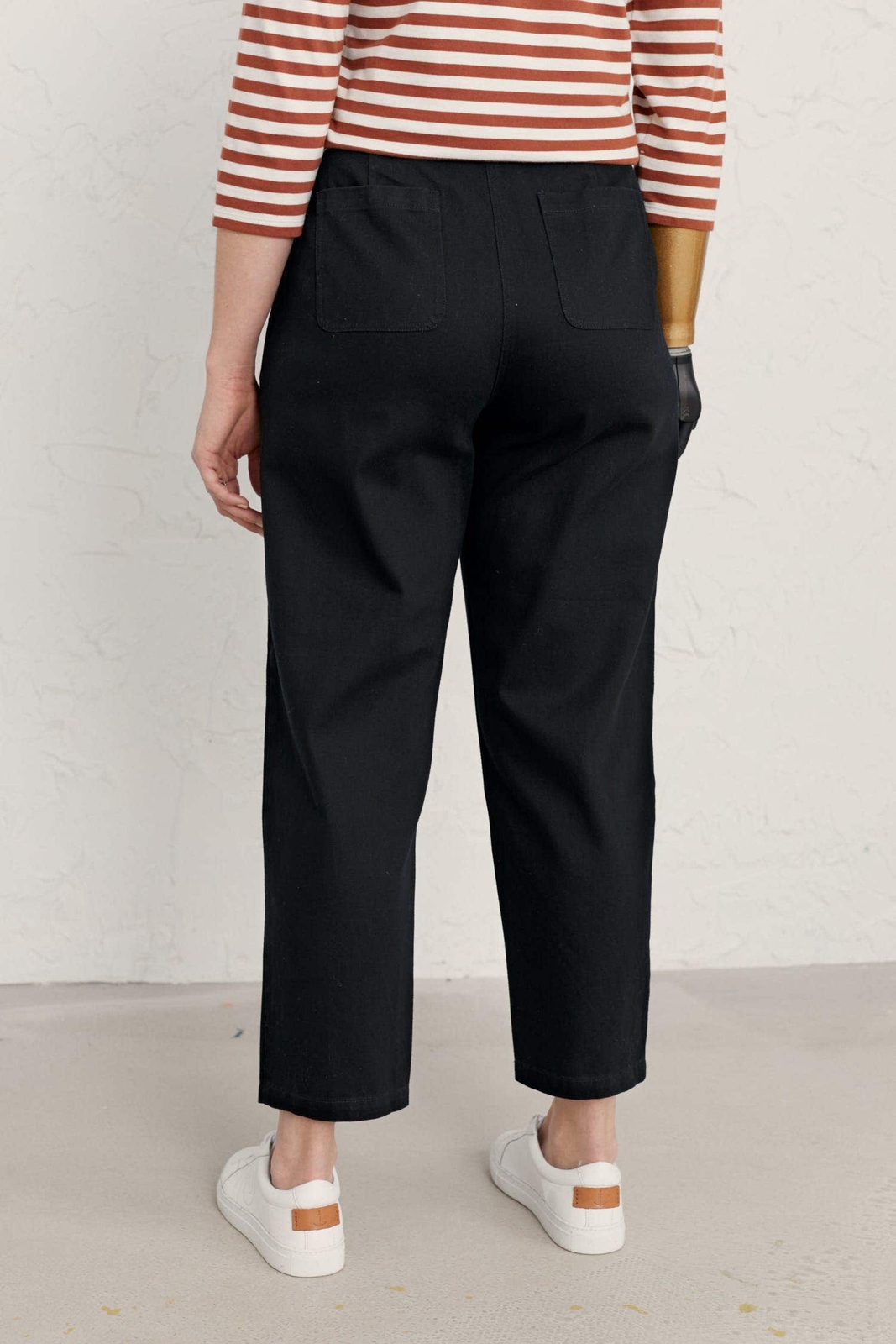 Seasalt Women's Trousers black Trig Point Trousers Regular Black