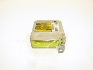 Toyota Prius NHW20 2005 89170-47390 Airbagsteuergerät airbag computer module ecu