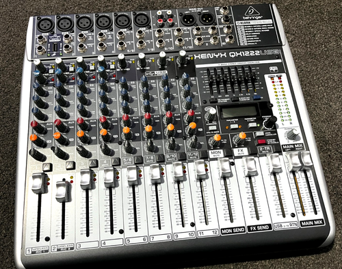 Behringer Xenyx QX1222USB 12-Input Mixer - AS NEW - MINT - $1 NO RESERVE!