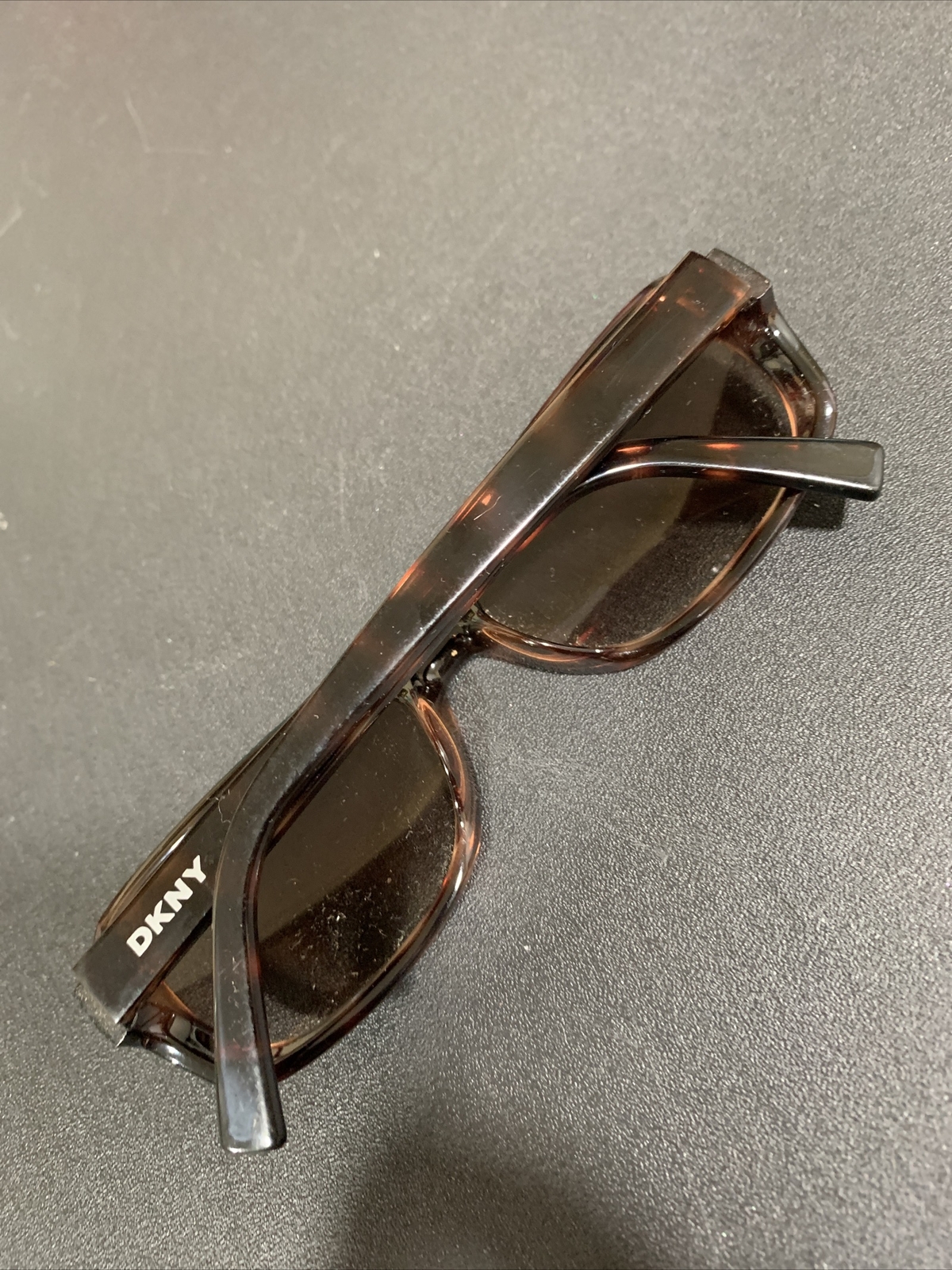 DKNY WOMENS SUNGLASSES 7921S TORTOISE SHELL PLASTIC Gem