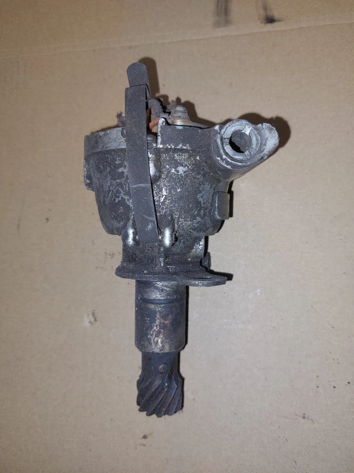 LUCAS 40857 25D4 Distributor for FORD Cortina Anglia Morgan 1963 Fits 1962-1966 — 第 2/4 张图片