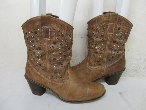 steve madden short cowboy boots
