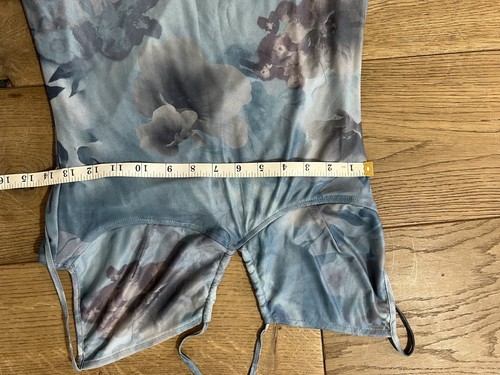 Urban Outfitters Motel abito blu midi slip taglia L UK 12 scollo a V - Foto 10 di 11