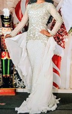 Sherri Hill Size 4 Custom Conture w/ Detachable Custom Cape✨️ 