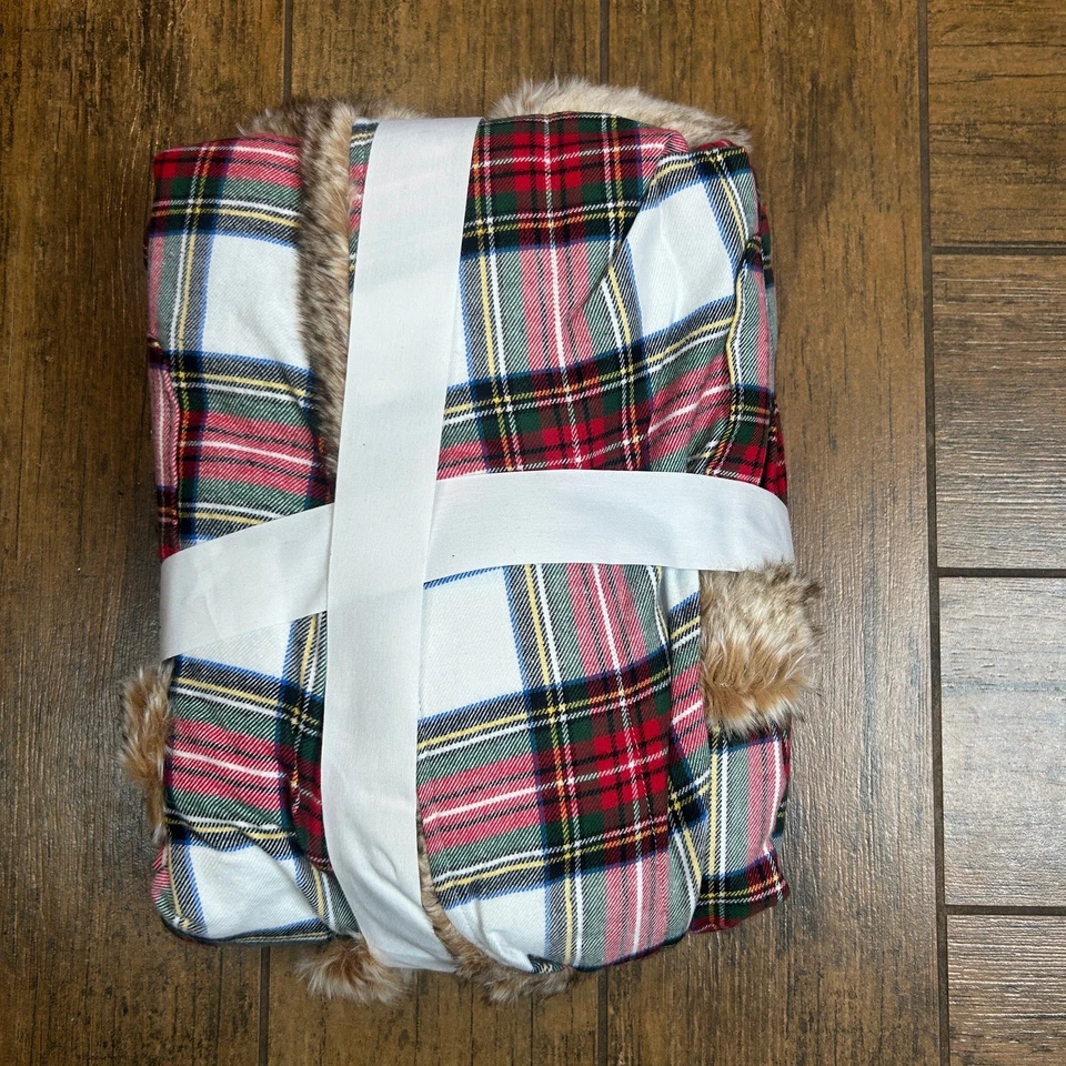 Bata Pottery Barn Stewart Tartán Cuadros Piel Sintética Borde Franela Talla Pequeña Nueva con Etiquetas Foto 3 de 4