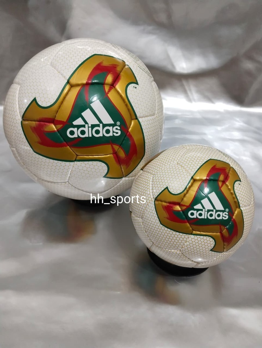 2X Fevernova Adidas 2002 Fifa World Cup Soccer Match Ball/Football