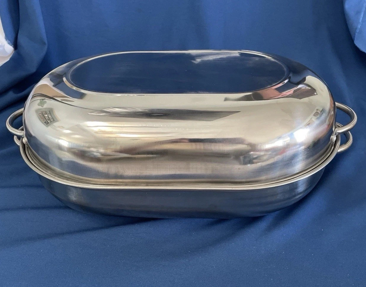 12"x18" Covered Stainless Steel Turkey Roaster/Dual Baking Serving Roasting Pans
Opens in a new wind