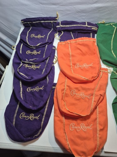 Borsa vuota Crown Royal colori e misure miste (lotto di 17) - usata in buone condizioni - Foto 2 di 14