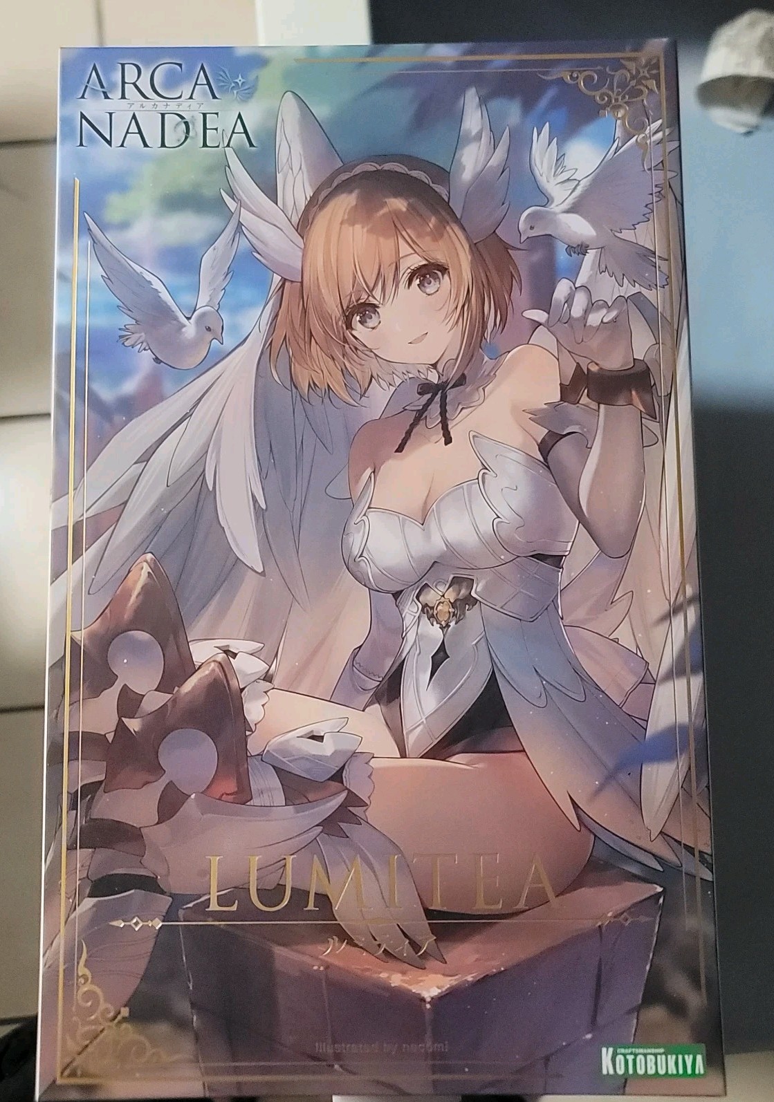 Arcanadea: Lumitea Plastic Model Kit, Multicolor