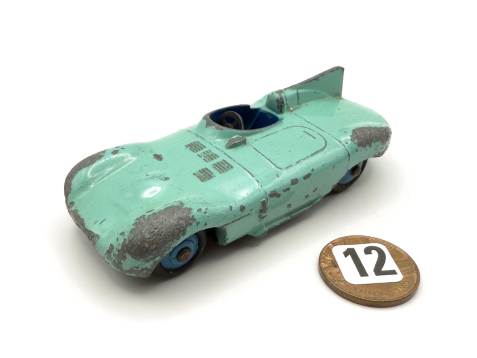 ミニカー DINKY TOYS 238 JAGUAR TYPE D RACING CAR Dinky 238, Jaguar D Type Racing Car - Free Price Guide & Review