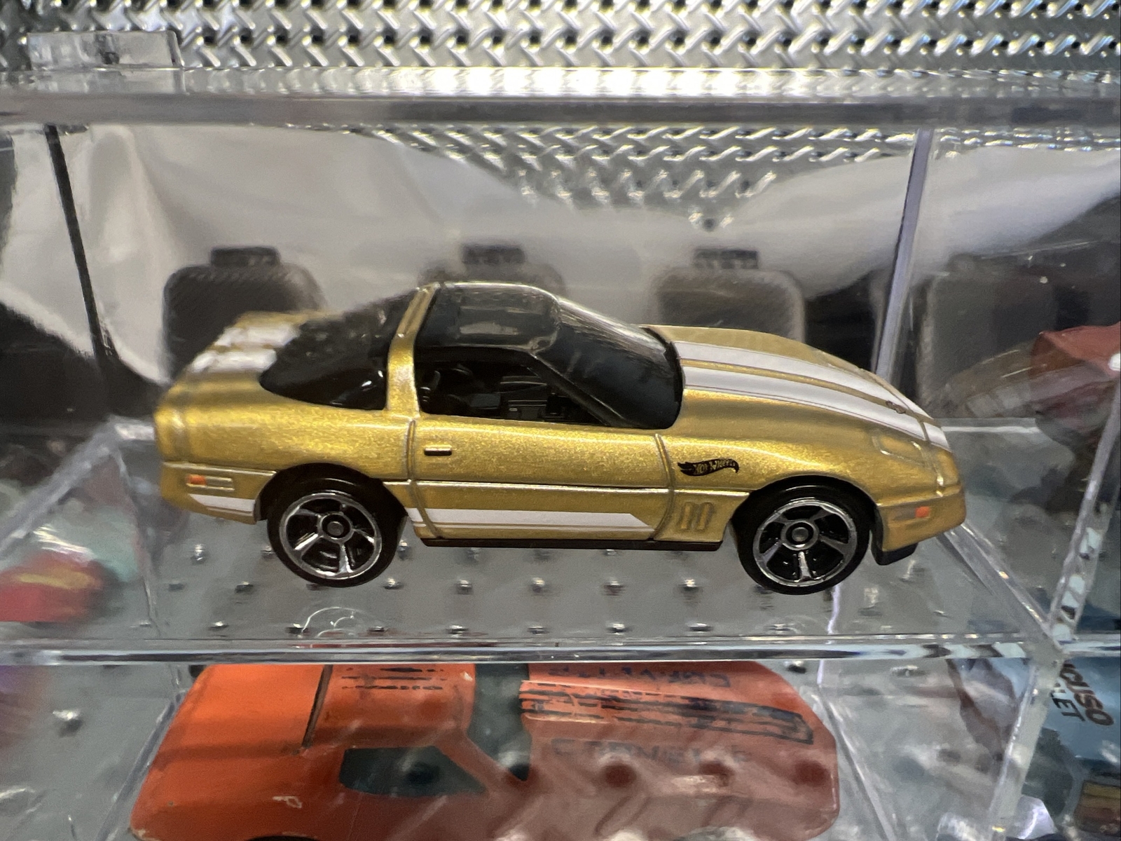 Picture 9 of 24