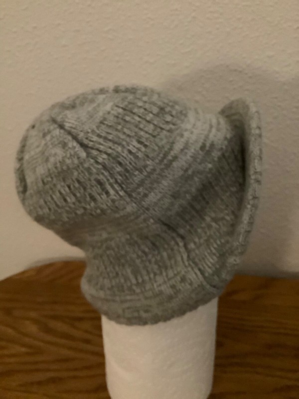 "wX" Newsboy Knit Cap with Visor-1 Size Fits Most-Gray-Purchased, Never Worn