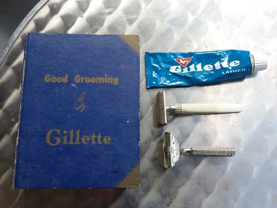  Vintage Gilette, Ever Ready razors 