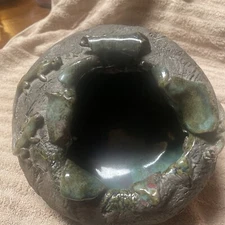 Vintage Heavy Pottery Bowl Finished On Inside Lizards Motif 8” Wide