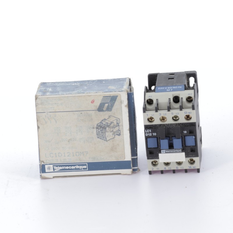 Telemecanique Contactor LC1D1210M7 Open Box (B660)