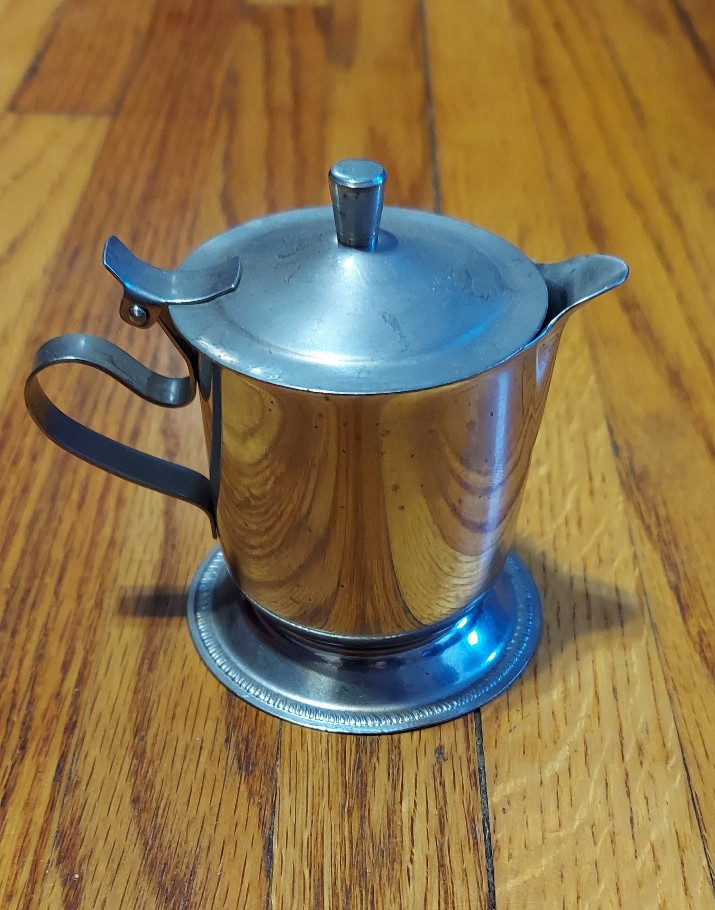 Vollrath 46205 5-oz Creamer Hinged Cover Stainless PITCHER