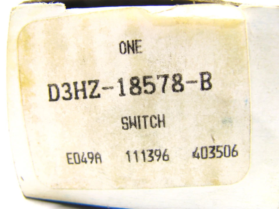 NUEVO - OEM Ford D3HZ-18578-B Interruptor de control de calefacción 1973-1990 C600 C700 C800 C900 Foto 3 de 3