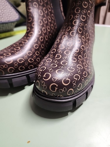 New Guess Chelsea Combat Logo BROWN Ankle Platform Boots Sz 10M - Picture 13 of 13