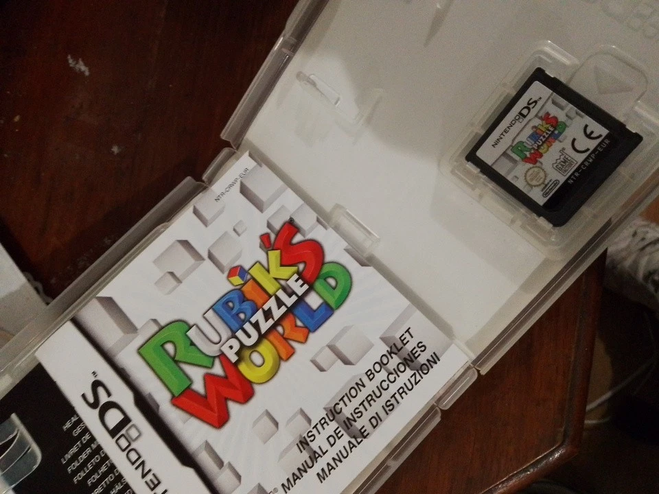 NINTENDO DS RUBIK'S WORLD CASE & BOOKLET And Game - Image 3 of 4